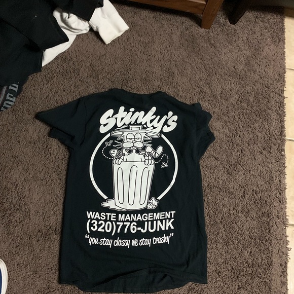 Size small - Picture 2 of 2